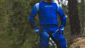 RG250100-SHIRT ENDURO SHERCO TEAM-LINE INSITU.jpg